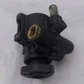 Bomba de direção hidraulica BMW 320 325  328 de 1999 à 2004