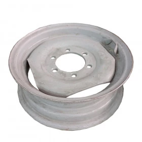 Roda aro 16 Trator Valmet e Massey Ferguson 6 furos Nova de estoque antigo