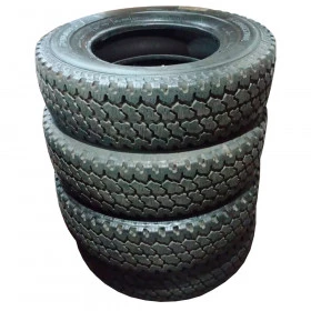 Jogo com 4 Pneus 235/55 R17 AT 771 Maxxis Semi Novos Perfeito Estado