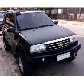 Snorkel Tracker até 2008 e Gran Vitara Feito em Fibra Reforçada, Protege o Motor Evitando a Entrada de Água 