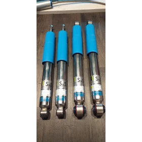 Kit de Amortecedores Bilstein para Wrangler com 4 portas Altura Original