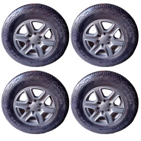 Jogo com 4 Pneus 265/65 R17 e 4 Rodas Liga Leve Originais Ranger 2020