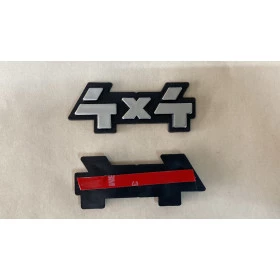 Emblema 4X4 Cromo Escovado