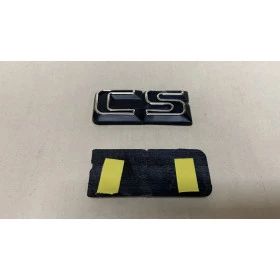 Emblema Cs Vw Santana Antigo Cromado E Preto 