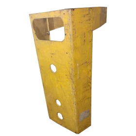 Capô do motor Trator CBT 8440 e 8240  Peça de Leilão