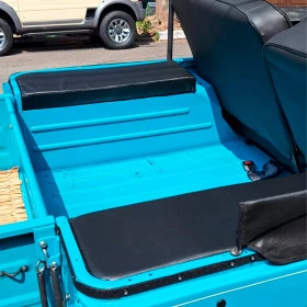 Par de Bancos Laterais Jeep Willys CJ5  (com Lona da capota e espuma náutica)