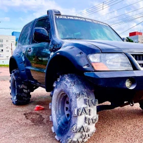 Jogo de Alargadores Fender para Mitsubish Pajero Full de 2000 até 2006