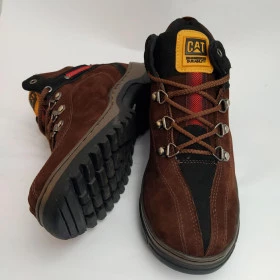 Bota Na Cor Marrom  - Ideal Para Trilhas e Esportes (CAT)