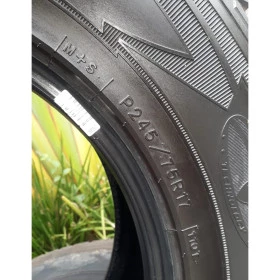 Jogo de 4 Pneus GOODYEAR Wrangler 245x75 R17 (Semi Novo) 80% de Vida Útil