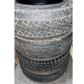 Jogo com 4 Pneus 255/65 R17 Pirelli Scorpion Usados bom Estado