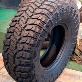 Pneu 285/75 R16 RT Para Terreno Misto e com Irregularidades