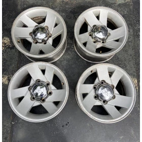 Jogo com 4 Rodas Liga Leve 15x6 139,7 Mitsubishi Pajero Sport (Usado) 