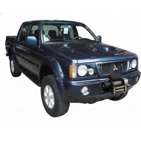 Mesa / Base / Suporte de Guincho para Mitsubishi L-200 Savana Ano 2000 à 2003 GL (Quadrada)