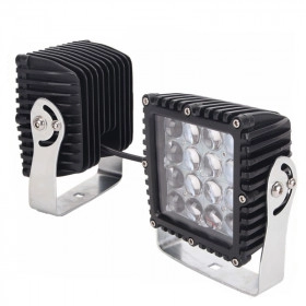 Farol de LED quadrado - 80W - 16 Leds
